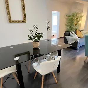 https://apartamento-com-terraco-grande.hotelaalgarve.com